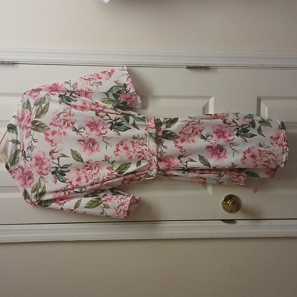 SHOW ME YOUR MUMU Floral Kimono Robe - Pink, Green, And White Size O/S - Picture 8 of 10